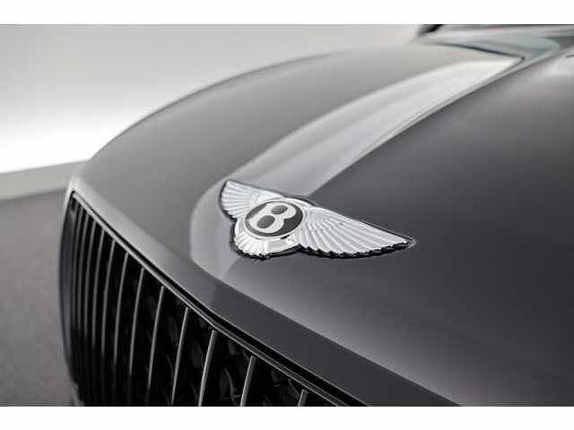 7:Bentley Bentayga Azure V8, SUV, Titan Grey, Bentley Rotterdam