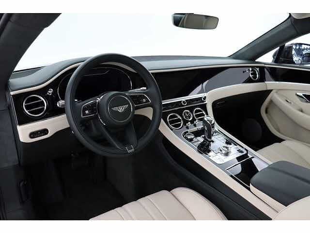 3:Bentley Continental GT V8, Coupe, Midnight Emerald, Bentley Rotterdam