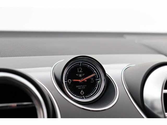 6:Bentley Bentayga V6 Hybrid, SUV, Onyx, Bentley Rotterdam