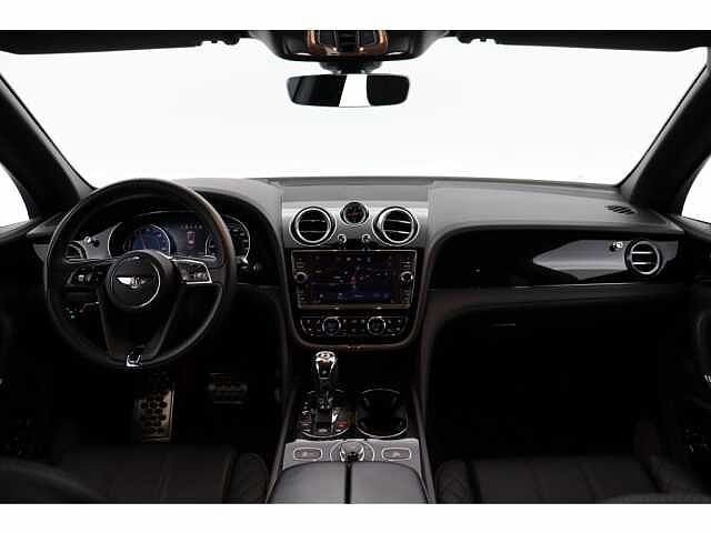 3:Bentley Bentayga V6 Hybrid, SUV, Onyx, Bentley Rotterdam